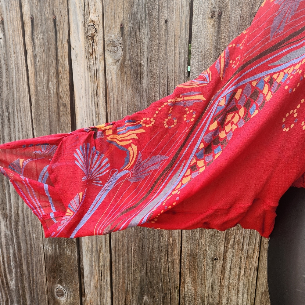 LIKE NEW unique Art Nouveau-inspired Free People colorful, summery top - Picture 4 of 6